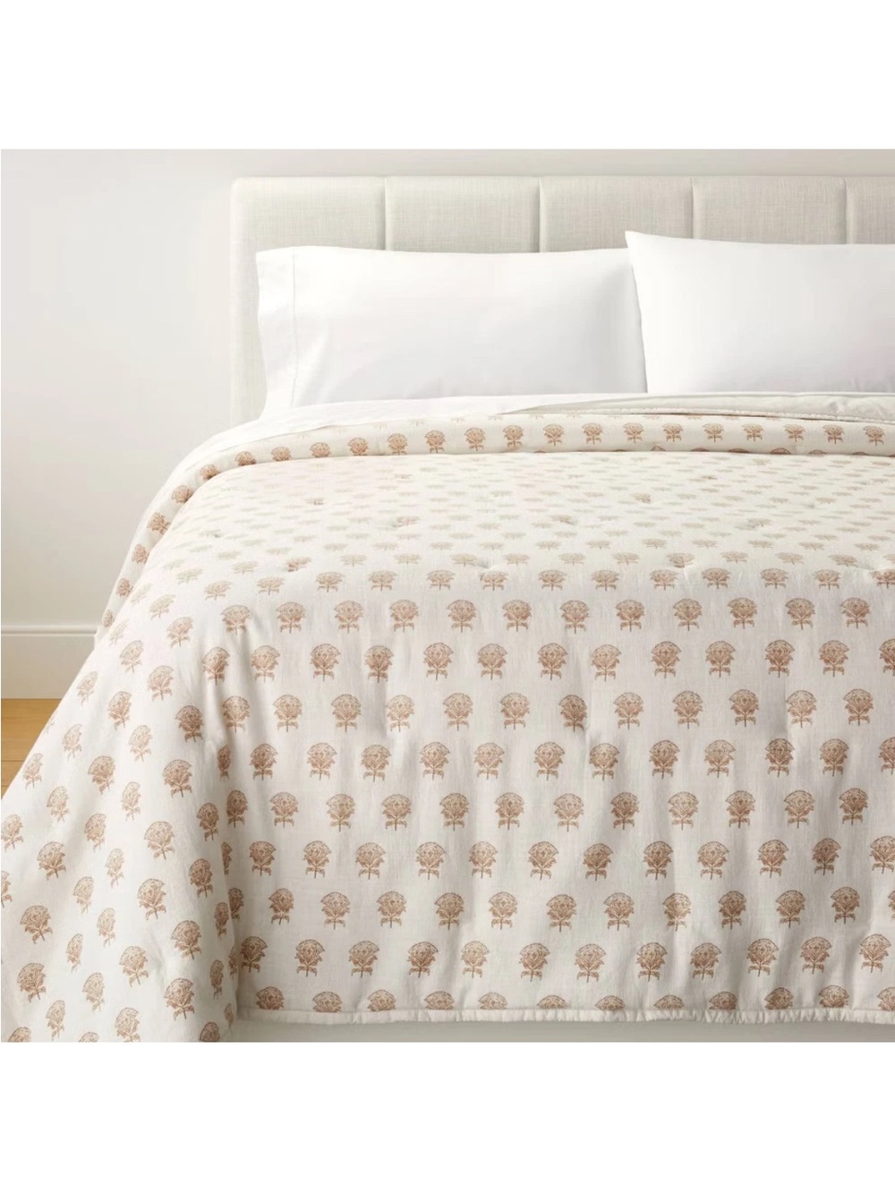 NIB / King Lofty Slub Woodblock Print Floral Quilt designed with Studio McGee